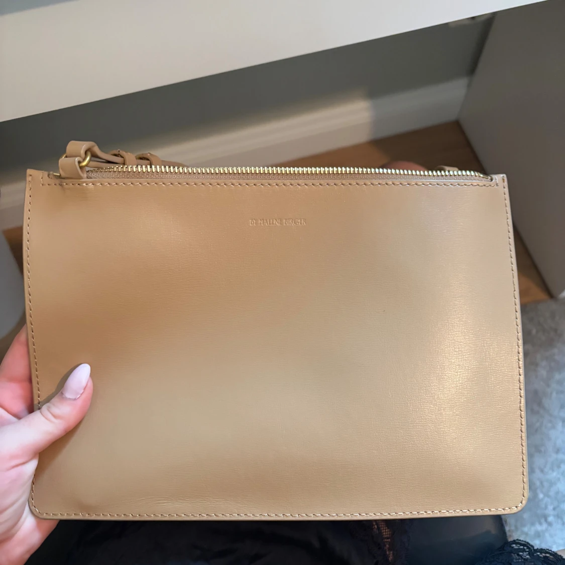 Beige axelväska från By Malene Birger - 4