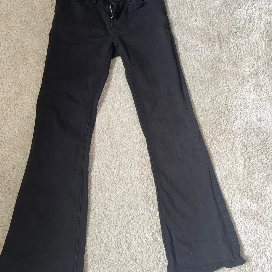 Svarta bootcut manchesterbyxor Lindex - 2