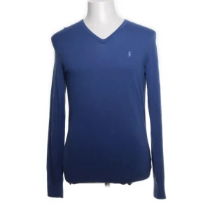 Rl tröja 15% kashmir - Perfekt skick, jätte snygg tröja. 15% Kashmir och man känner verkligen de 15% när man har på sig den. Ny pris 2500 mitt pris ändast 349