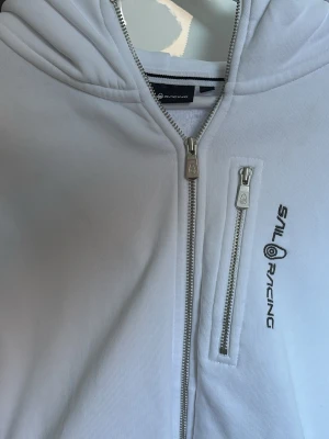 Sail racing hoodie - Använd 2 gånger, som ny köpt för 1000 kr