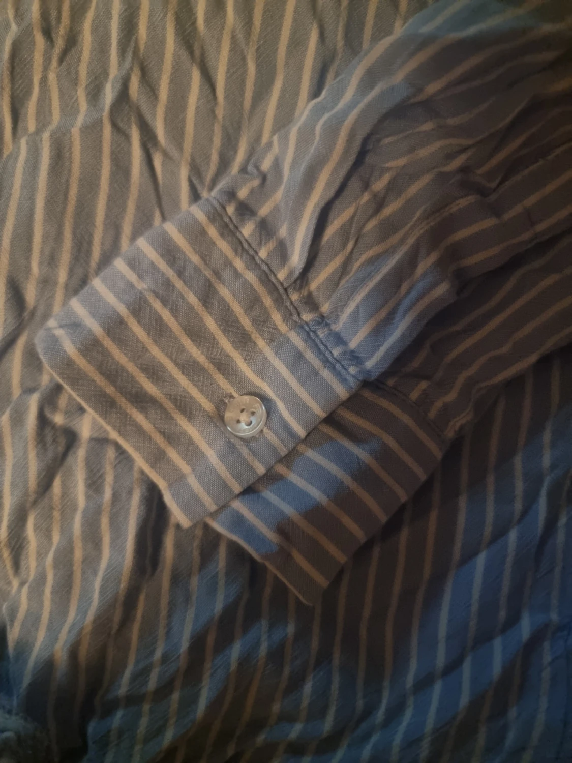 Blåvit randig skjorta med knyt - 2