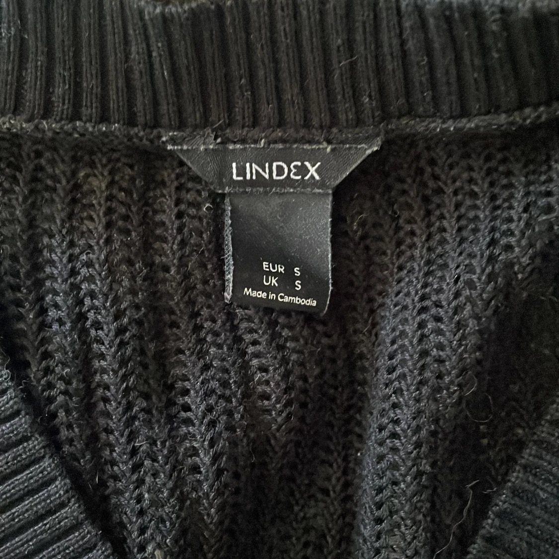 Svart ribbad kofta från Lindex - 1