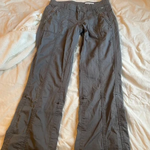 lågmidjade baggy vintage jeans - fint stick 