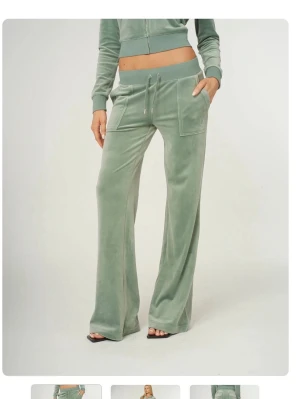 Gröna juciy byxor - Köpte för 3 månader sen för 1200 kommer dock inte till andvändning pga har många andra mjukisbyxor. Andvänt 1 gång, inga defekter. Storlek S passar xs-m