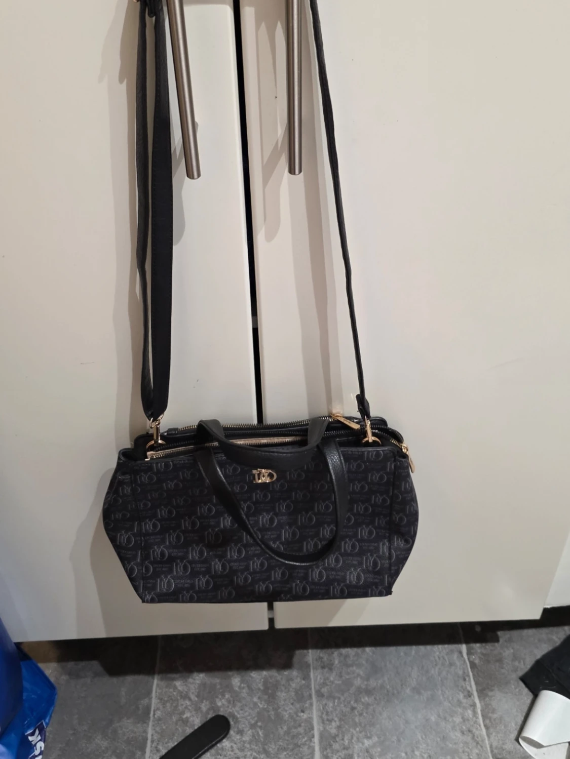 Svart handväska från Lycke Oslo - 4