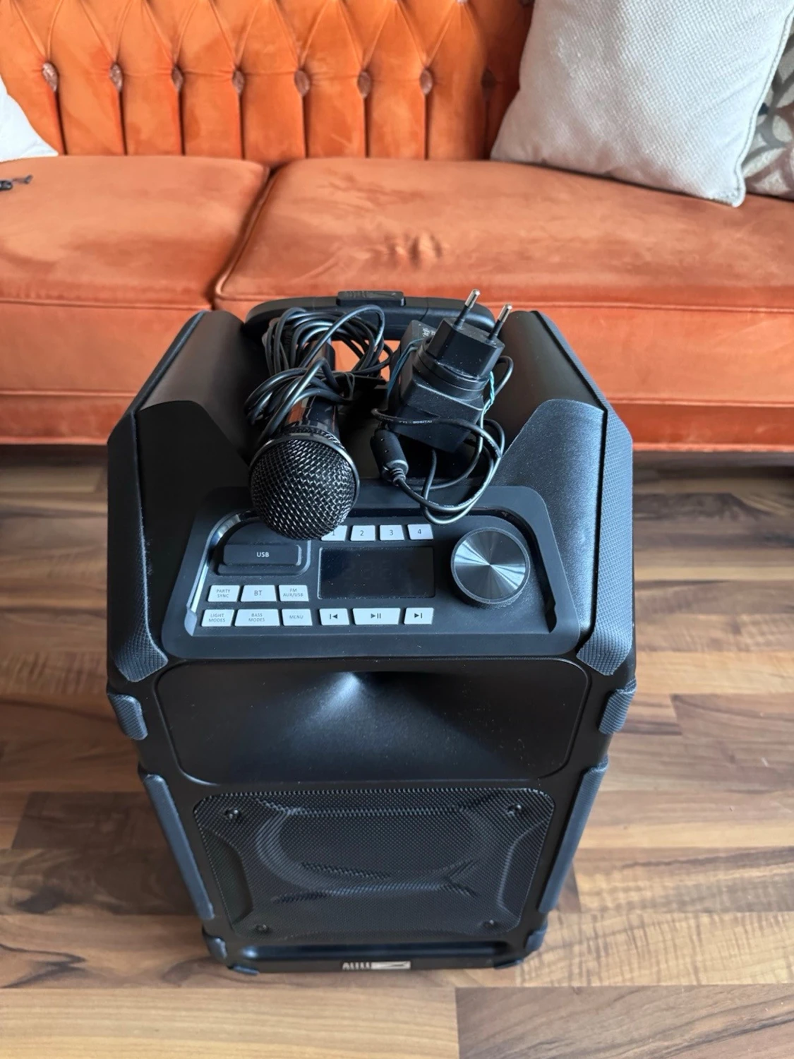 Altec Lansing Party Speaker 120 - 1