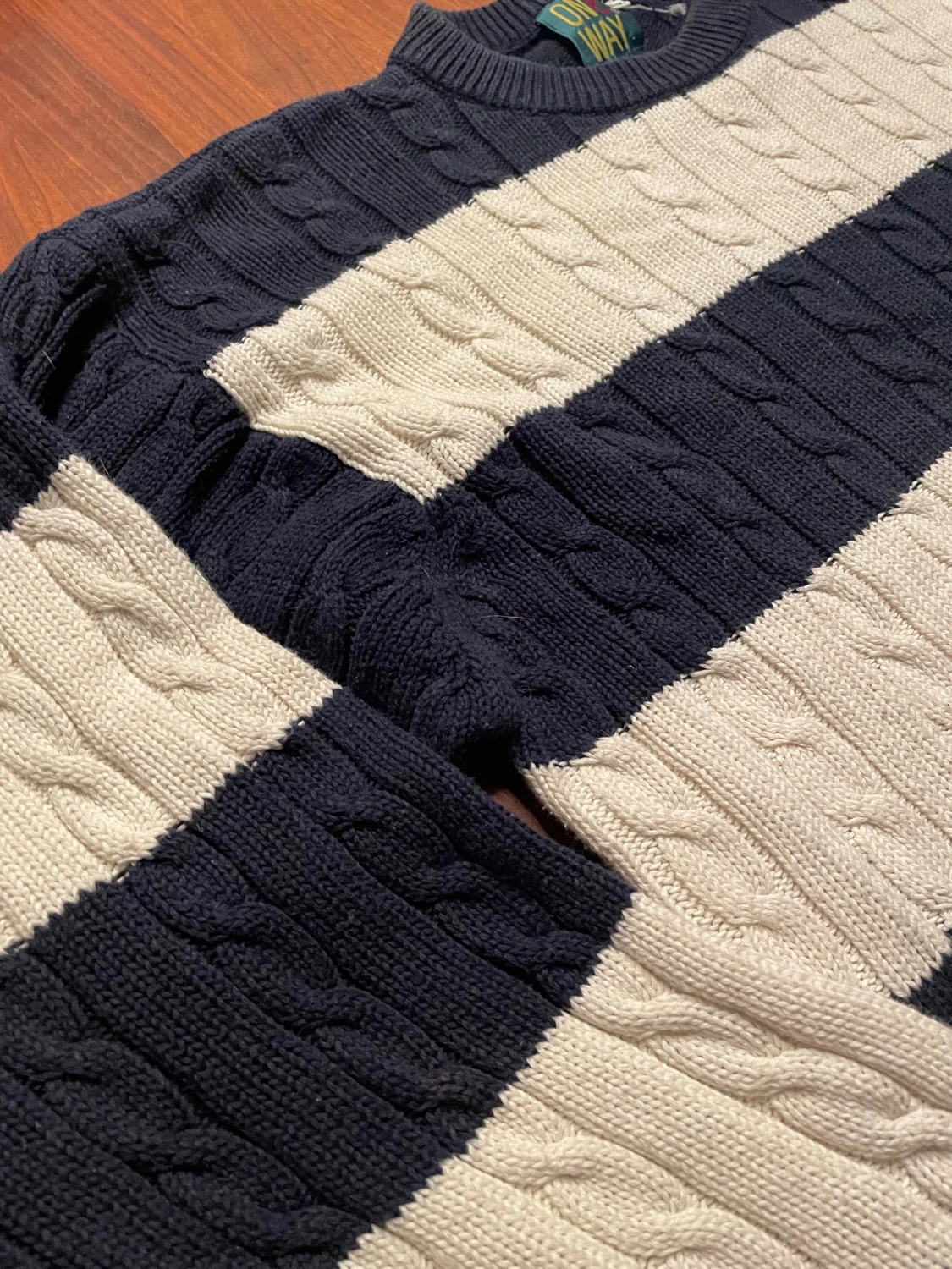 Randig stickad tröja från One Way - 2