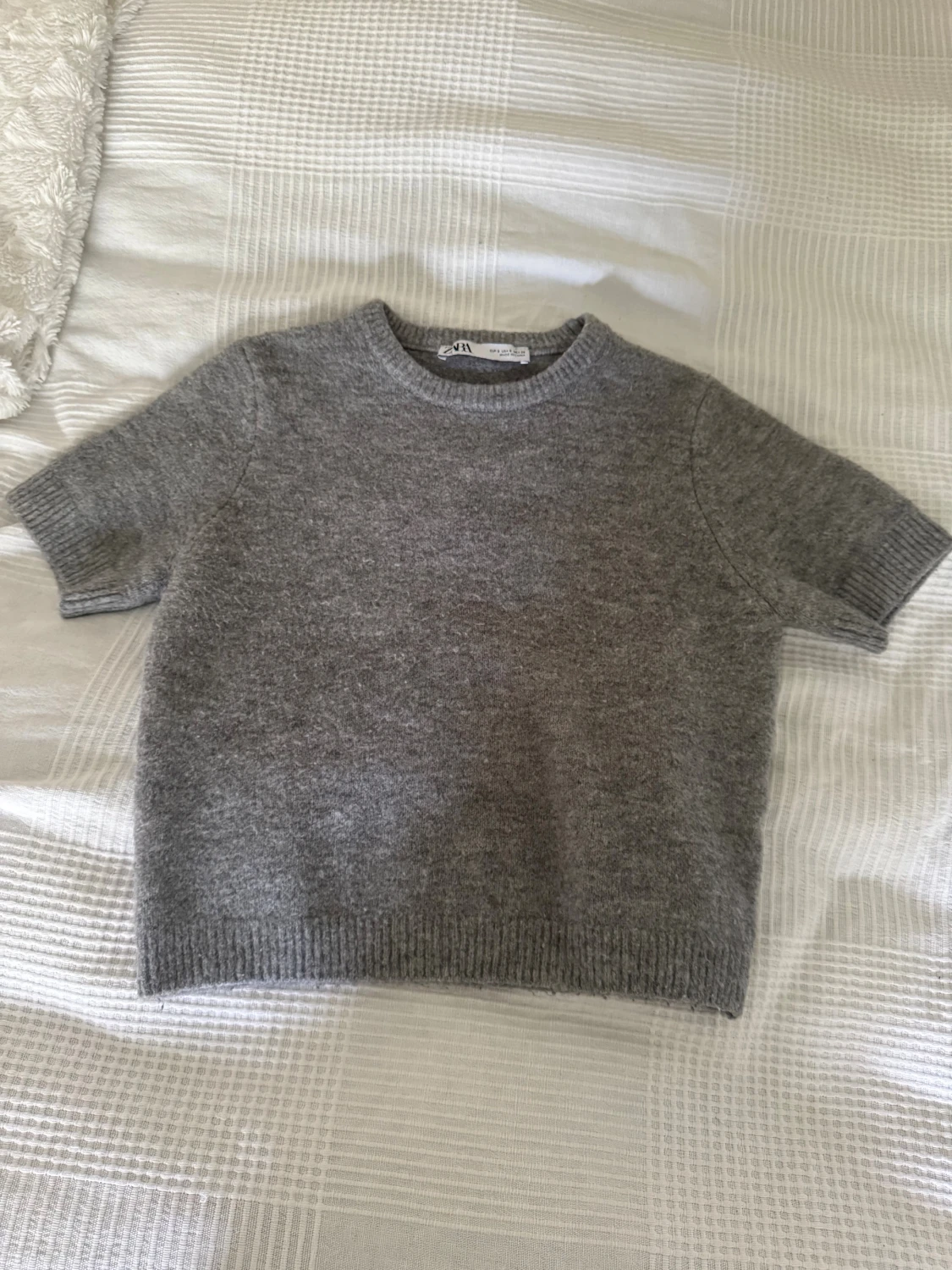 Stickad t-shirt - Zara - 1