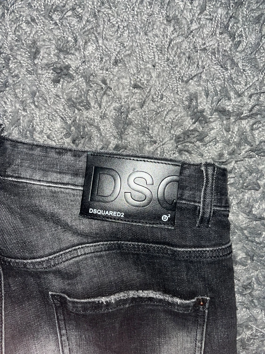 Grå/svarta Dsquared2 jeans - 2