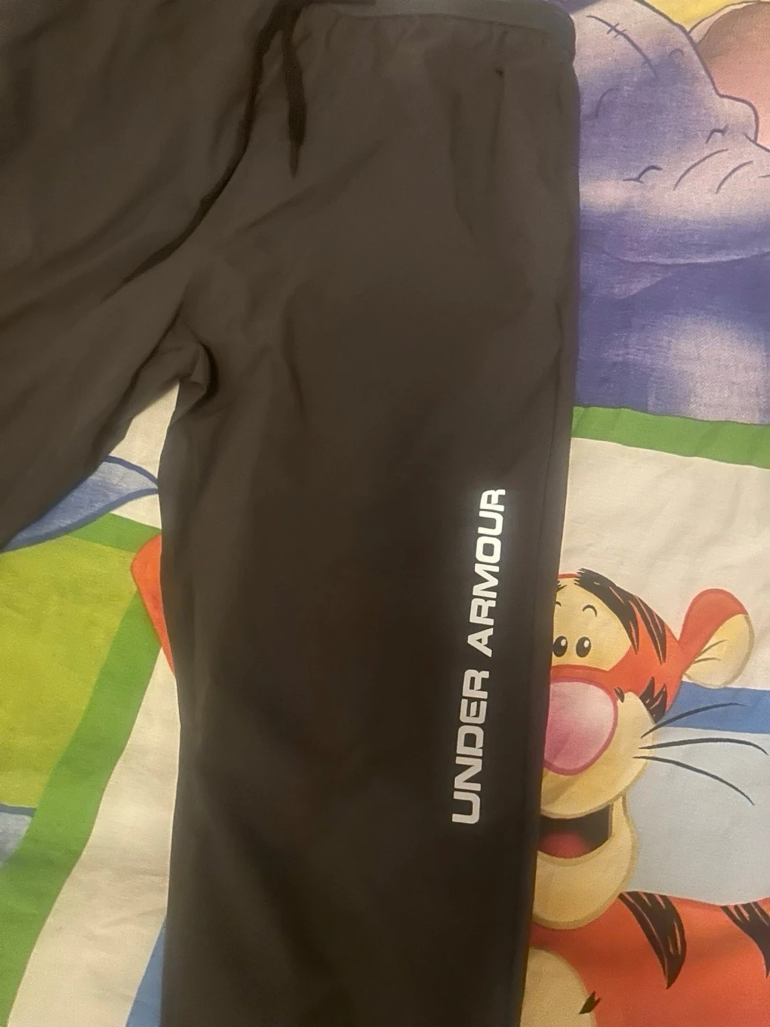 Svarta träningsbyxor från Under Armour - 1