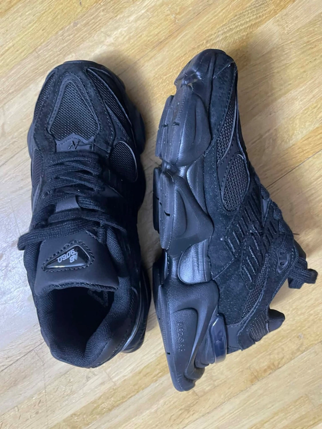 New Balance 9060 svarta sneakers