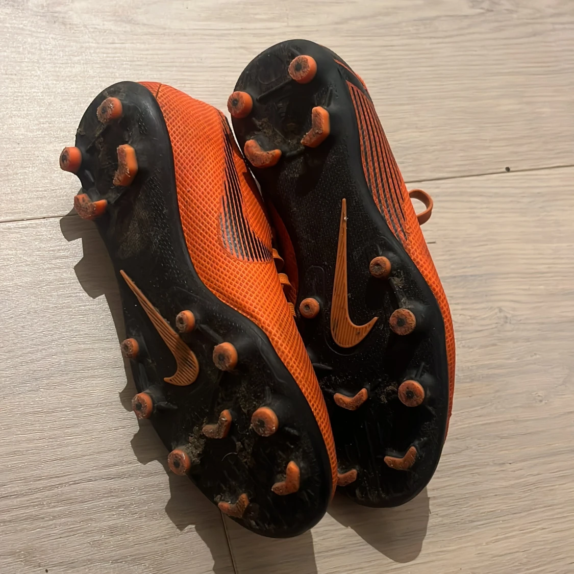 Nike Mercurial orange fotbollsskor - 4