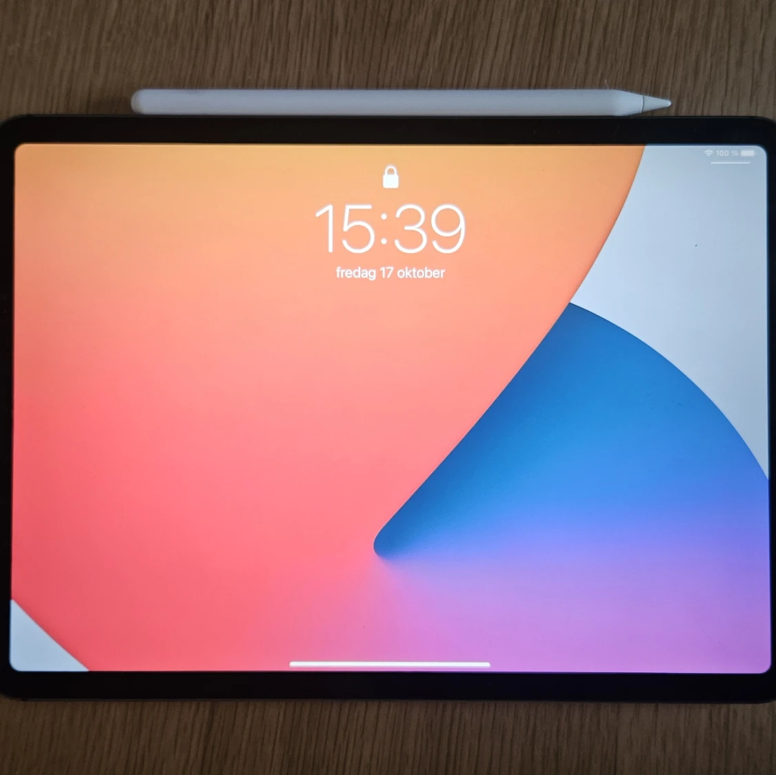11-tums iPad Pro Wi-Fi + Cellular 128 GB - 2