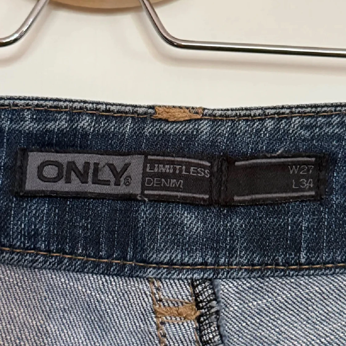 lågmidjade bootcut jeans - 2