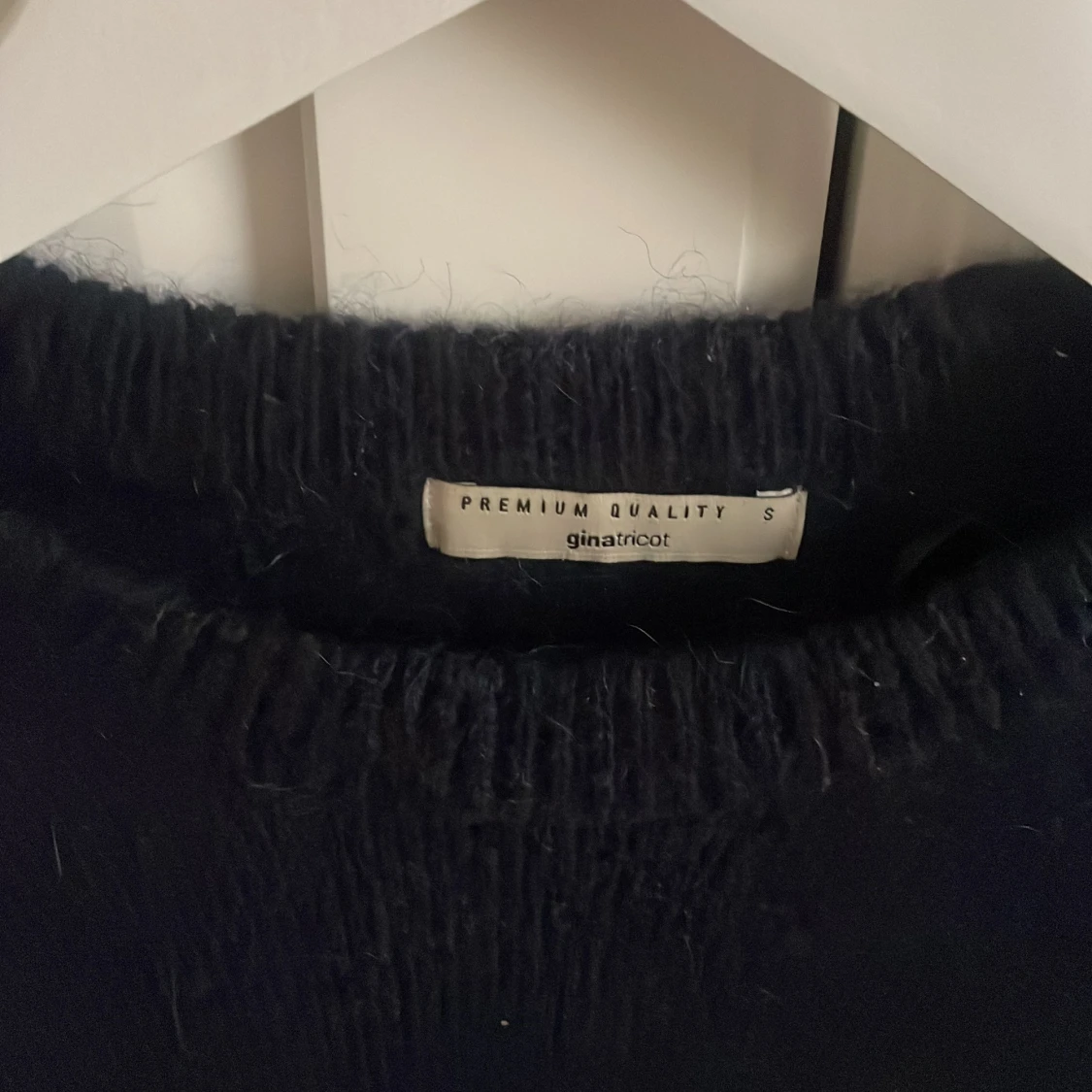 Mörkblå stickad tröja Gina Tricot - 1