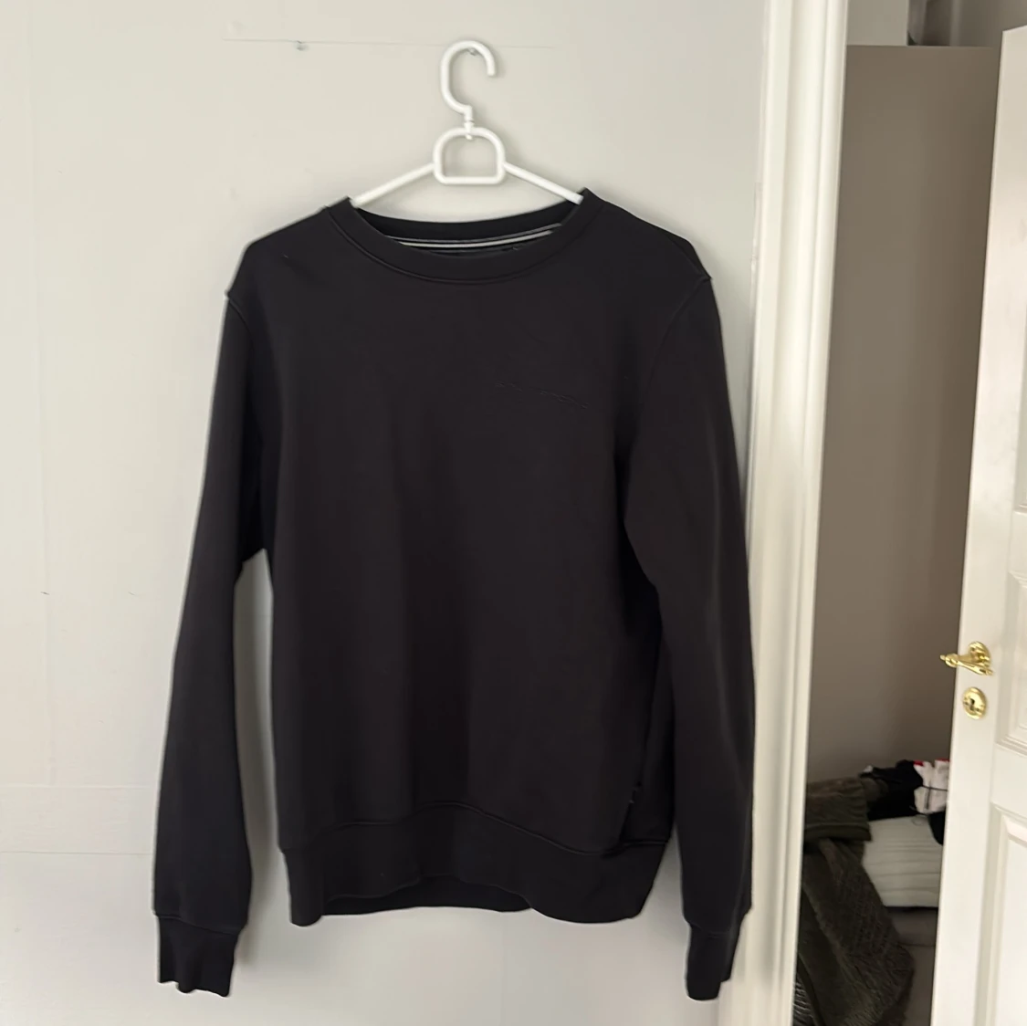 Svart Sail Racing sweatshirt S