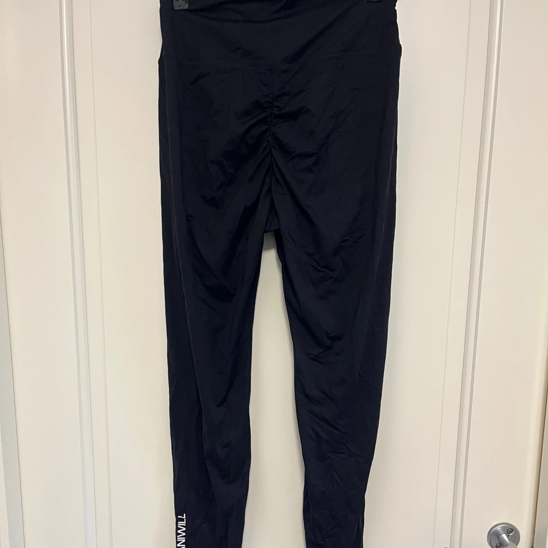 Svarta leggings från ICANIWILL - 1