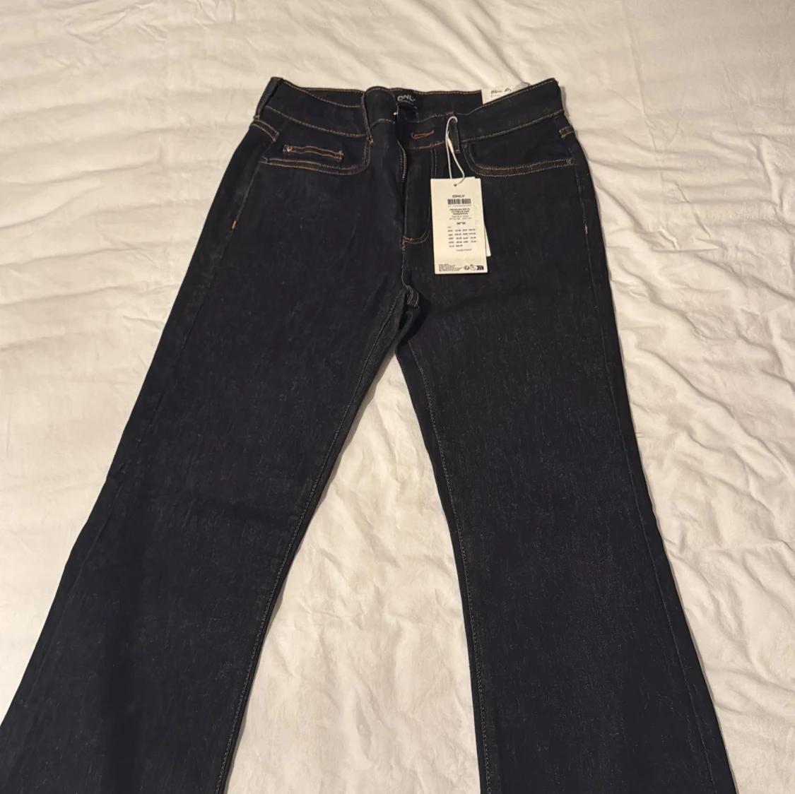 Mörkblå bootcut jeans från ONLY - 2