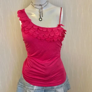 One shoulder top  - Built in bra just tested new condition 