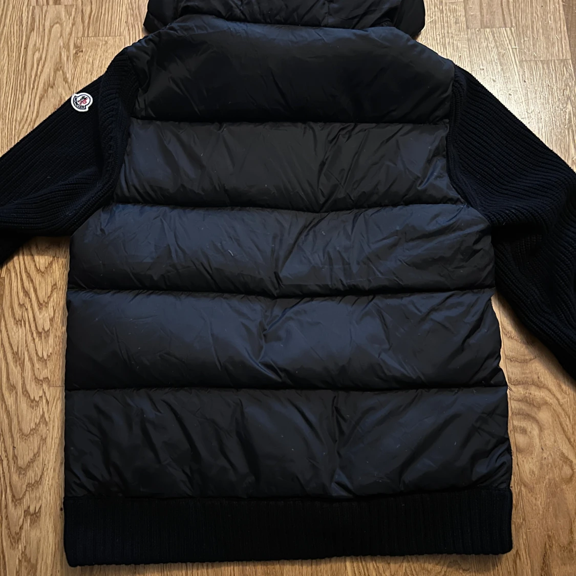 Moncler Maglione Tricot Cardigan – Svart - 1