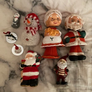 Jul pynt  - Olika skick på dem, bild privat vid intresse! 