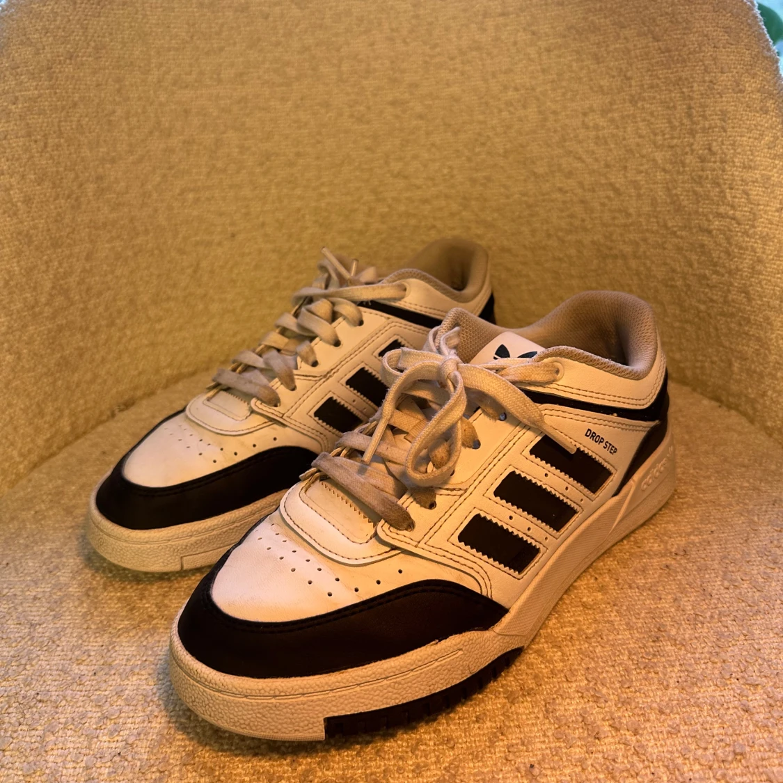 Adidas Drop Step sneakers vit/svart storlek 38