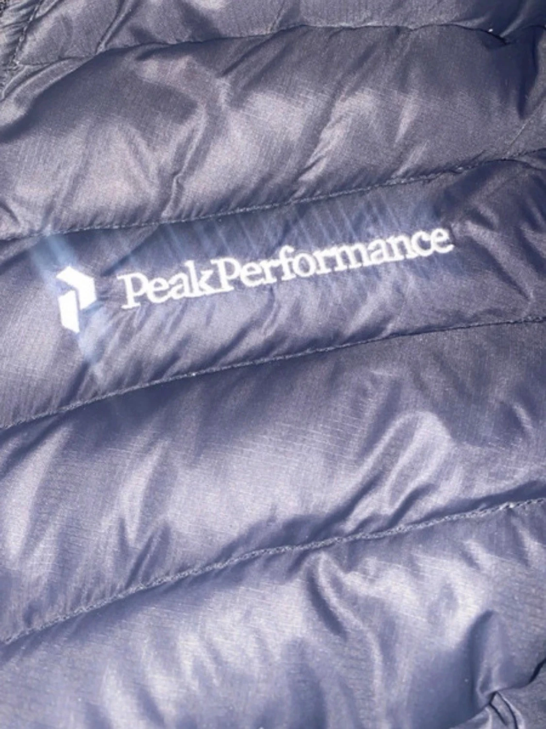 Svart dunjacka Peak Performance M - 3