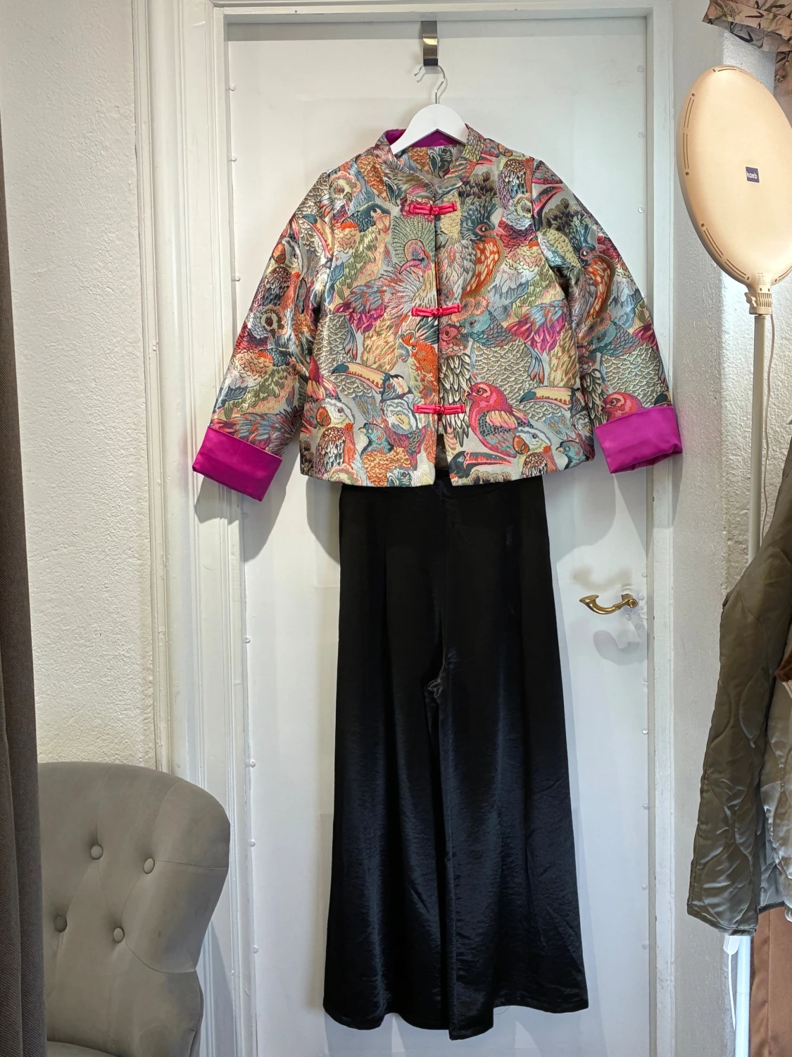 Broderad overshirt med fågelmönster - 6