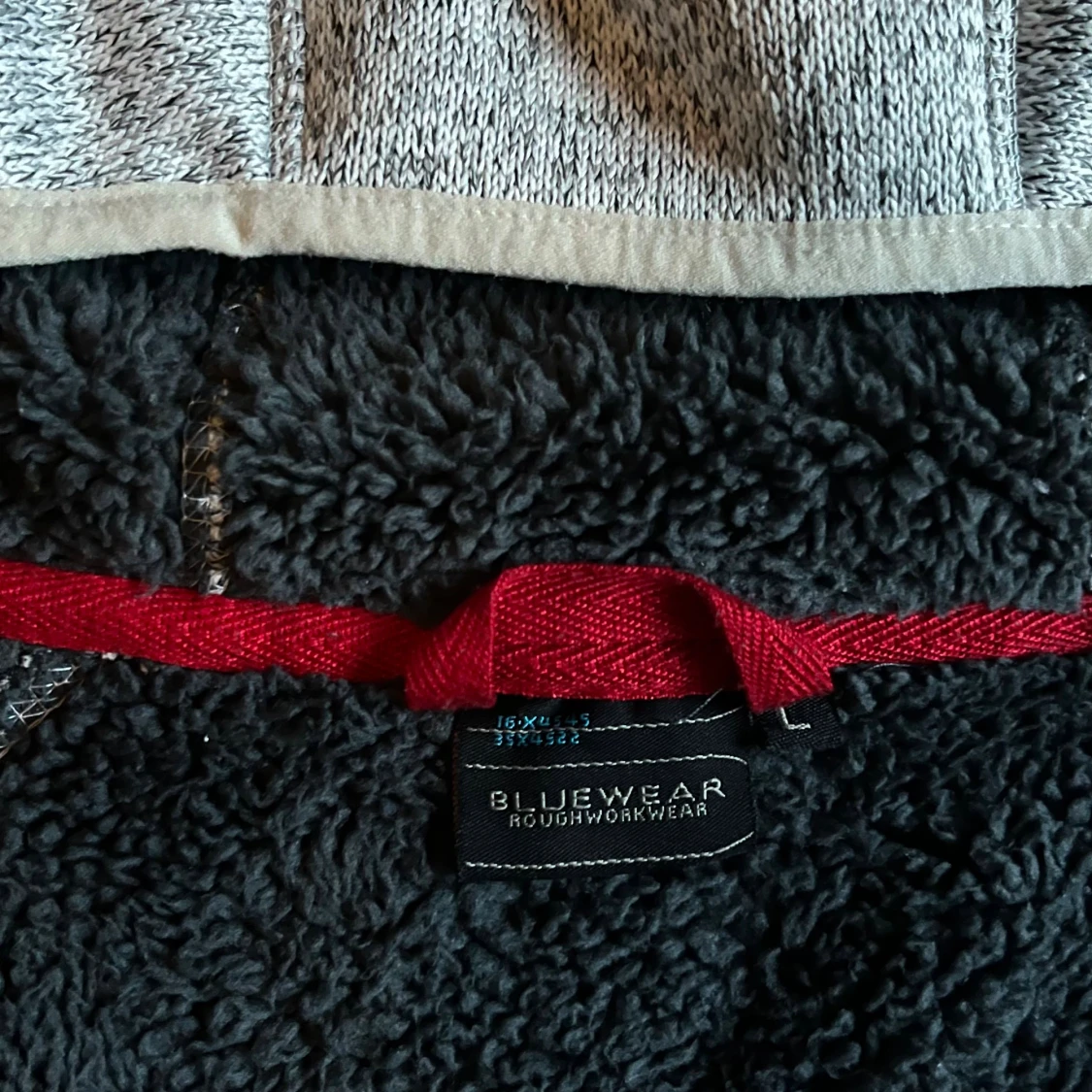 Grå teddyjacka med huva från Bluewear - 3