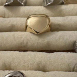 Rostfria  - Alla som köper minst 2  ringar får en slumpmässig vald ring på köpet. 🛍️🛍️