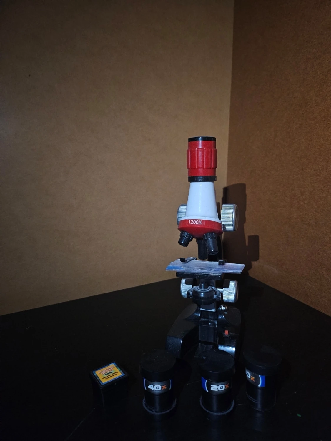 Mikroskop leksak  - 1