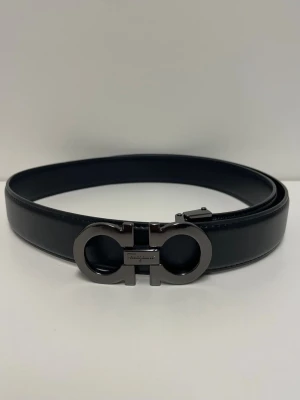 Ferregamo Bälte - Säljer ett helt nytt bälte. Storlek 110. Snabb frakt.