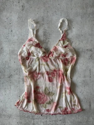 Vintage topp  - Supersöt topp i st M🌺🌸🌺