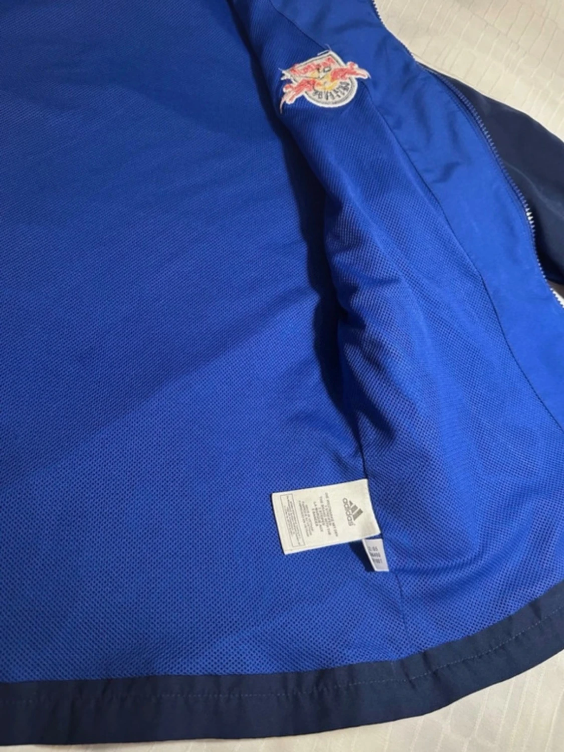 Blå Adidas träningsoverall Red Bull L  - 2