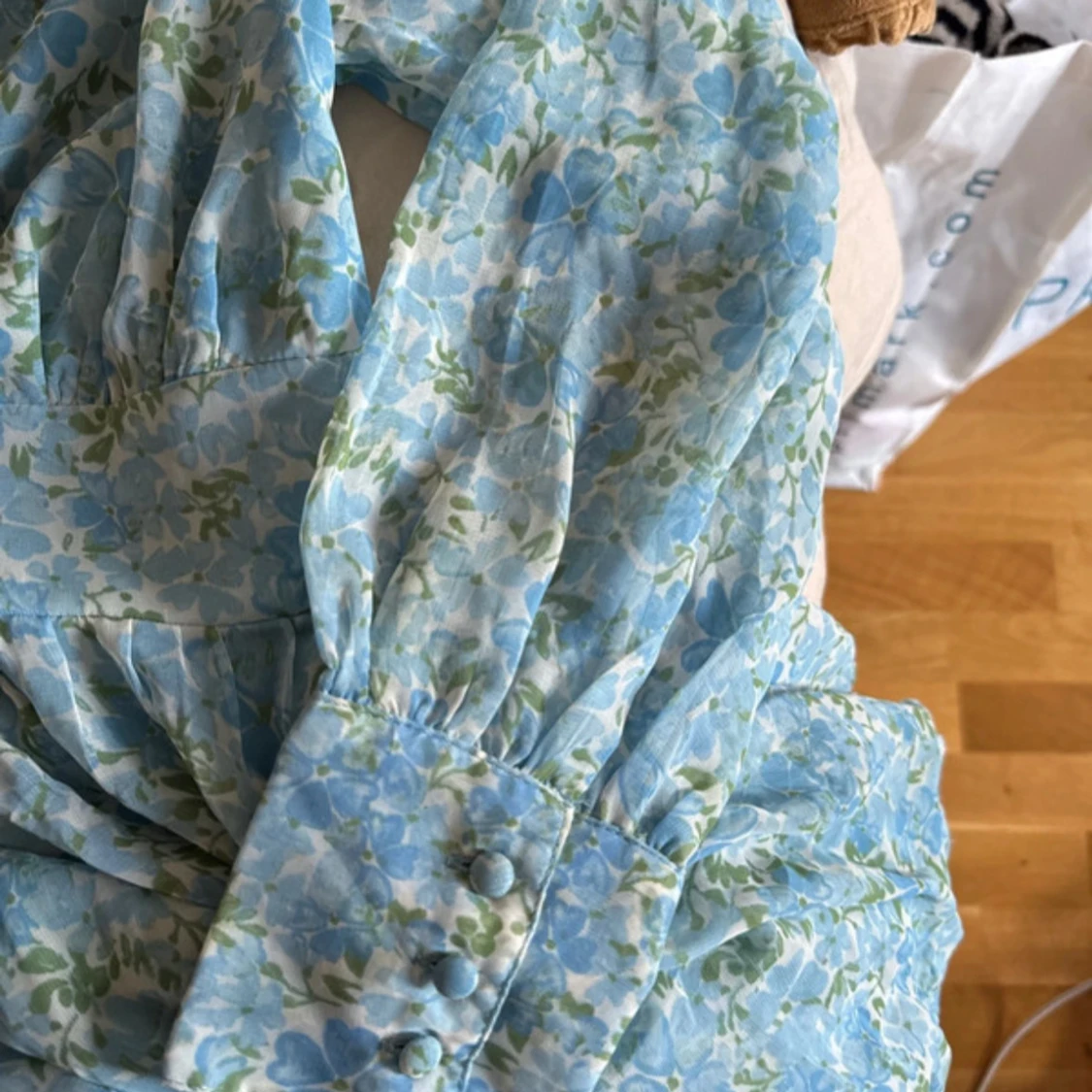 Kortklänning från Aware - 2