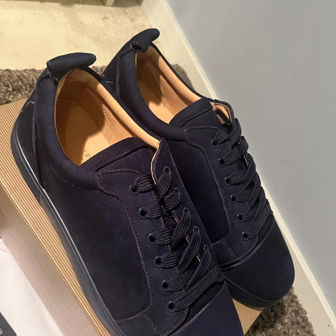 Blåa sneakers från Christian Louboutin - 1