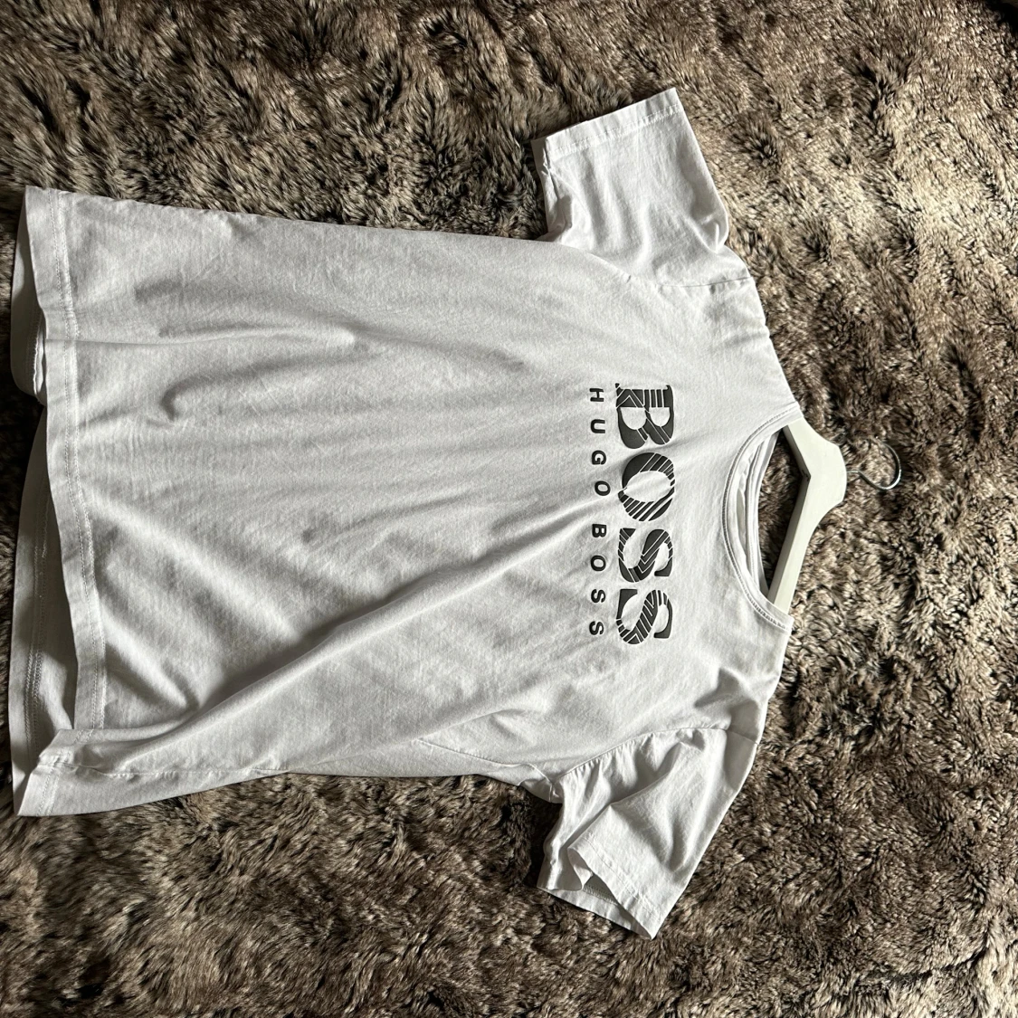 Vit Hugo Boss t-shirt med tryck