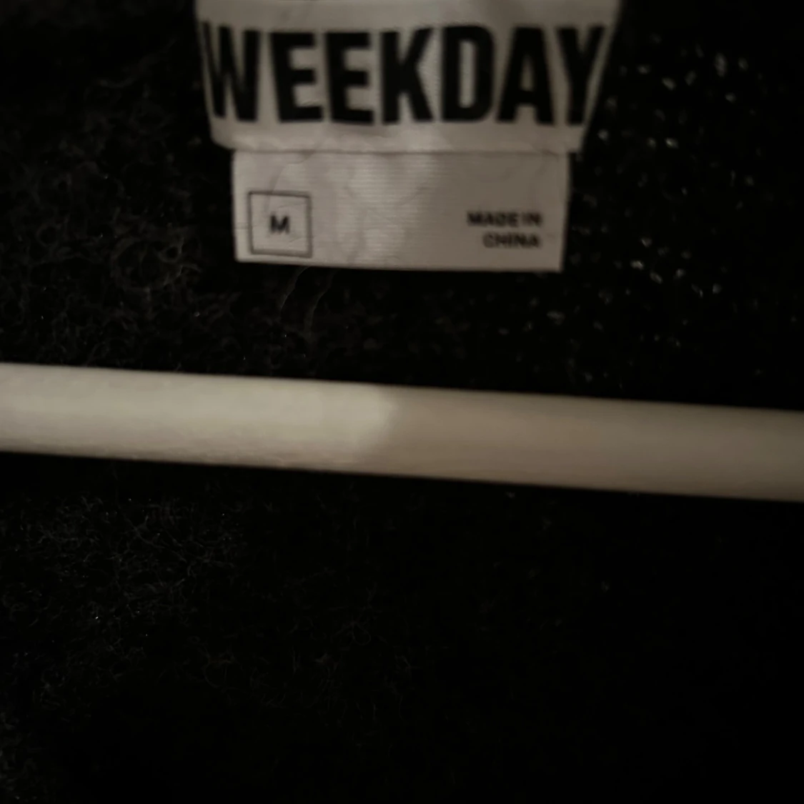 Mörkgrå kofta från Weekday *M* - 1