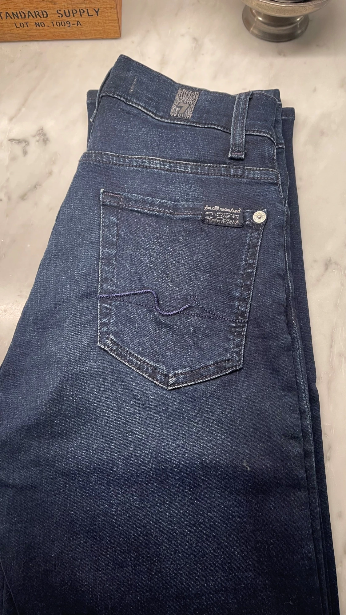  7 For All Mankind jeans mörkblå 