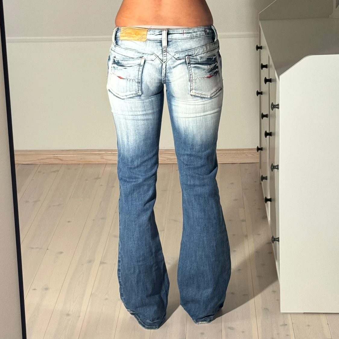 Lowrise bootcut Jeans  - 3