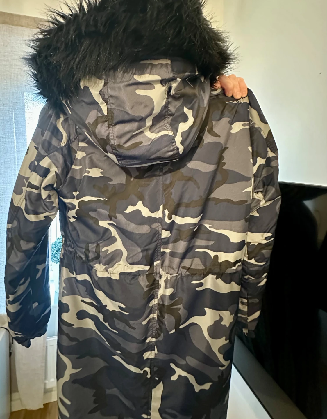 Super snygg/ varm Blå/grå camo parkas från NLY Trend ( Nelly ) - 5