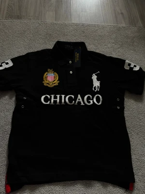 Chief Keef Ralph Lauren Polo Piké Chicago - Sällsynt Ralph Lauren Polo, Storlek S, Helt ny och oanvänd