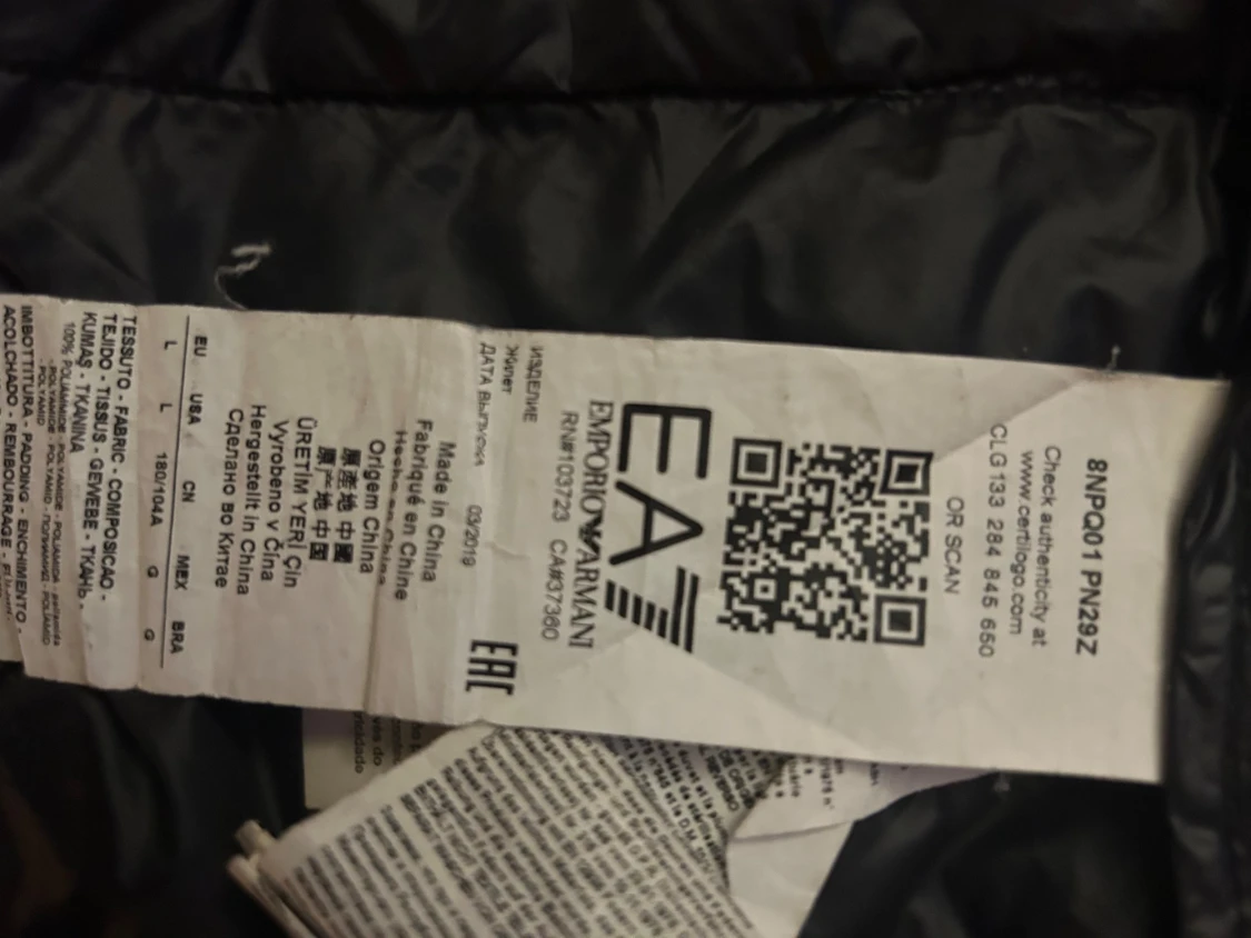 Svart dunväst från Emporio Armani EA7 - 1