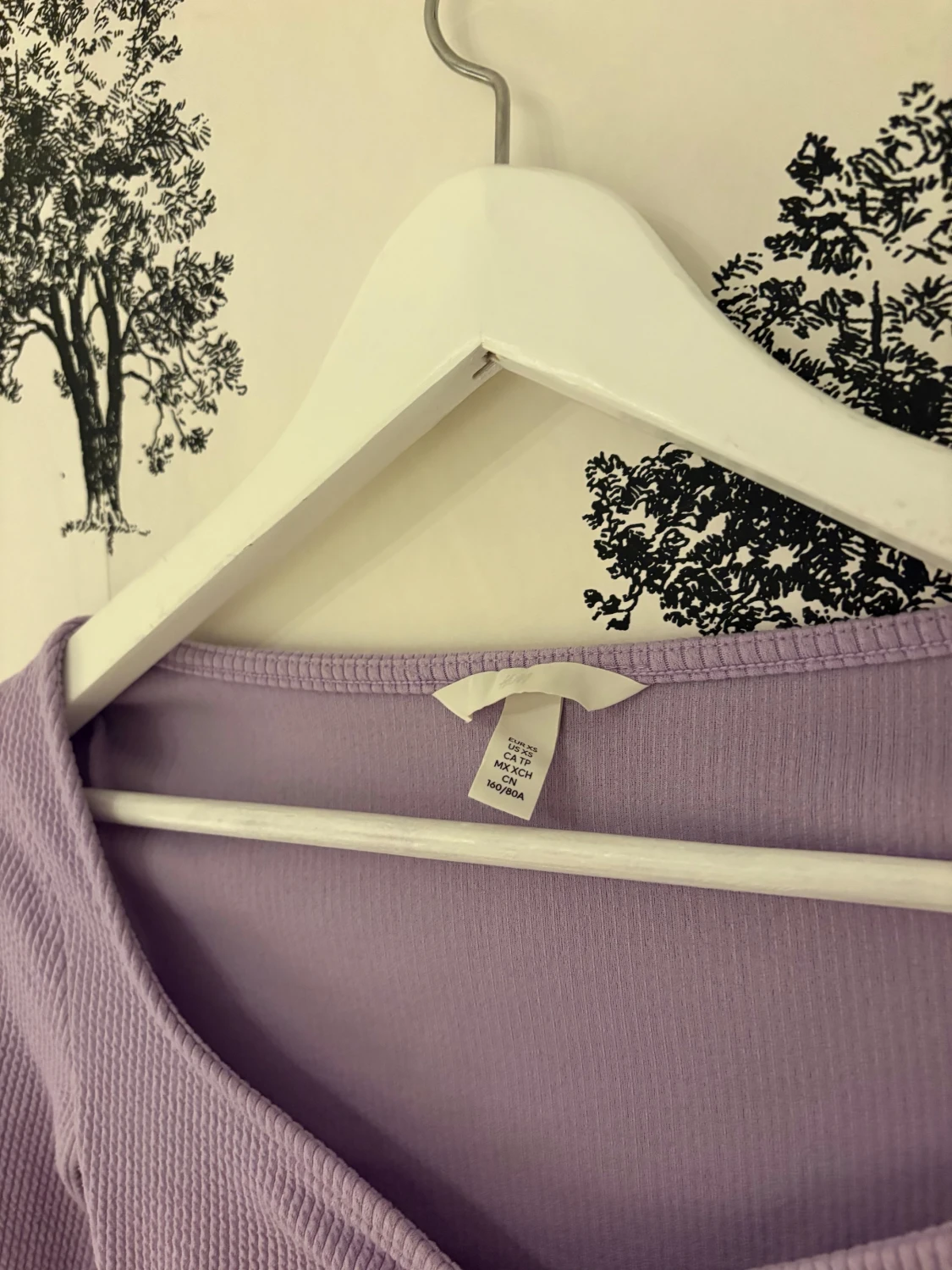 Ljuslila ribbad långärmad body - 2