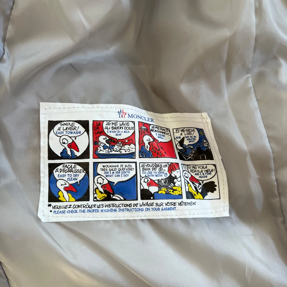 Grå pufferjacka från Moncler - 92