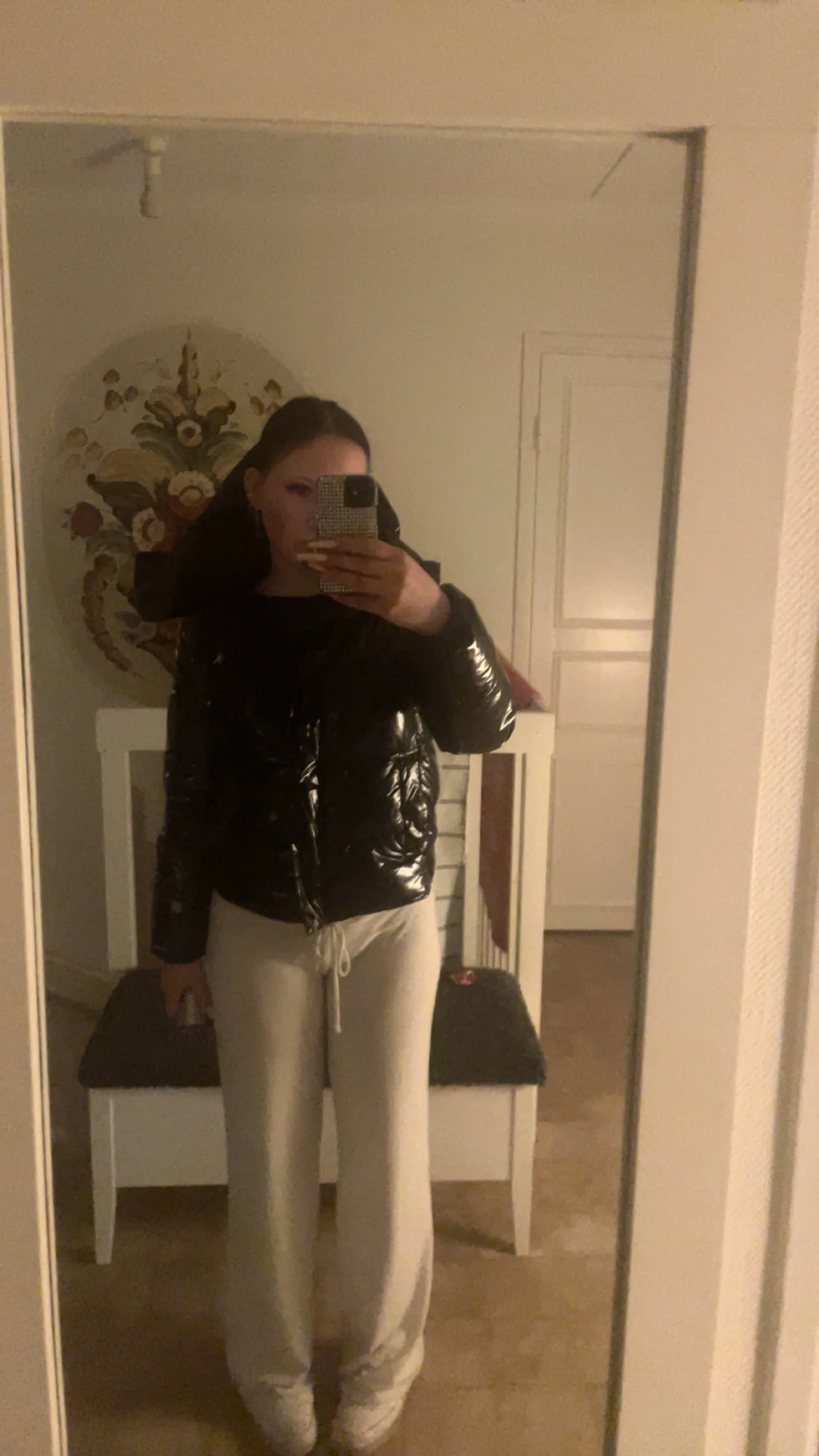 Svart glansig pufferjacka Calvin Klein