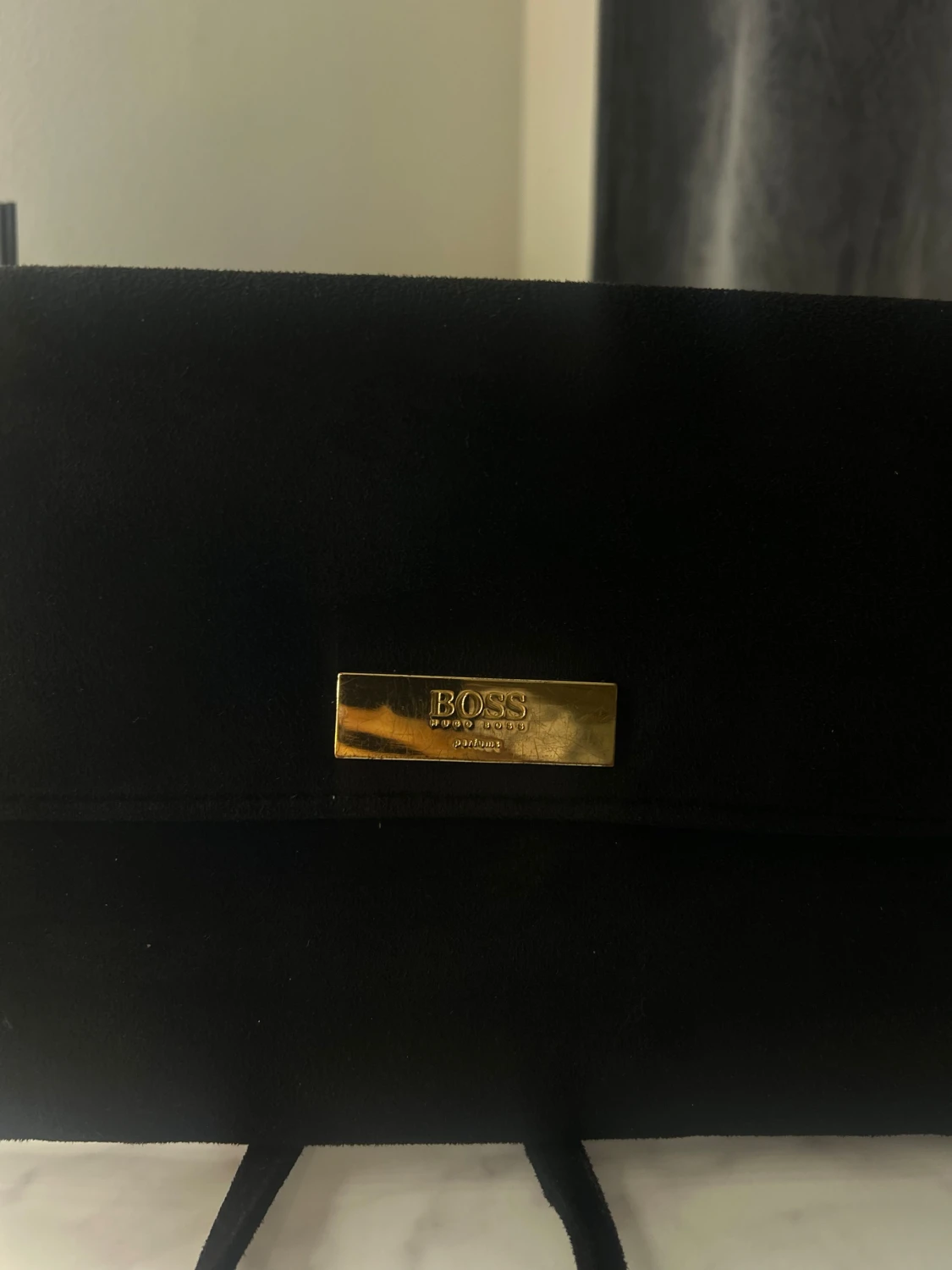 Svart mocka axelväska från BOSS - 1