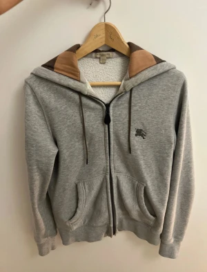 Burberry zip up  - Burberry zip up Size S
