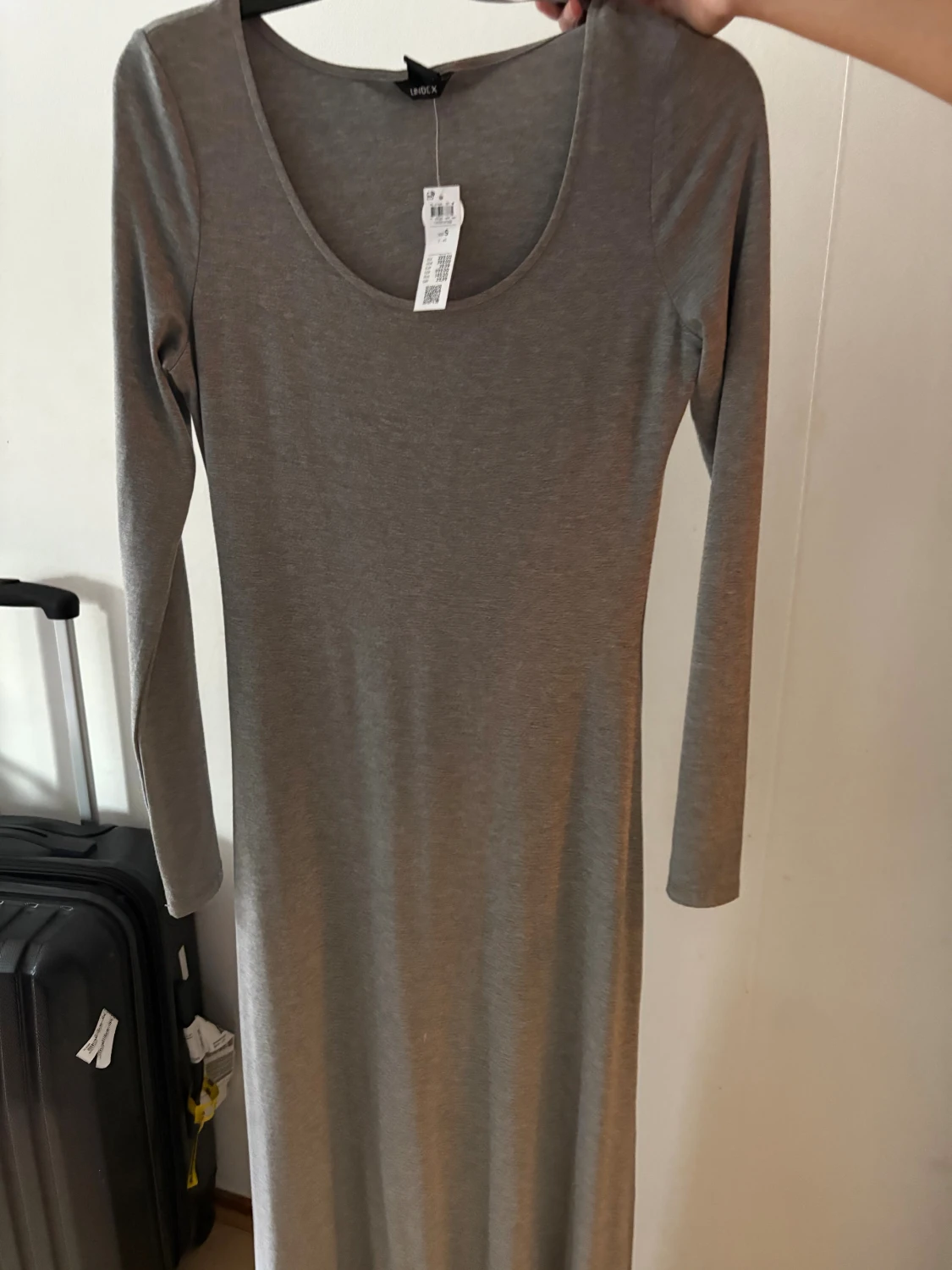 Grå långärmad maxiklänning Lindex - 1