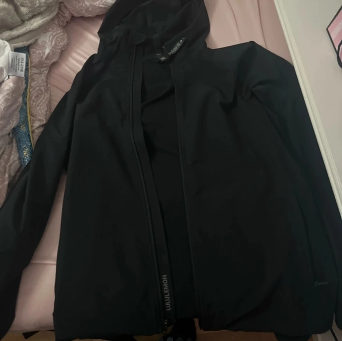 Svart vindjacka från Lululemon, stl L - 3